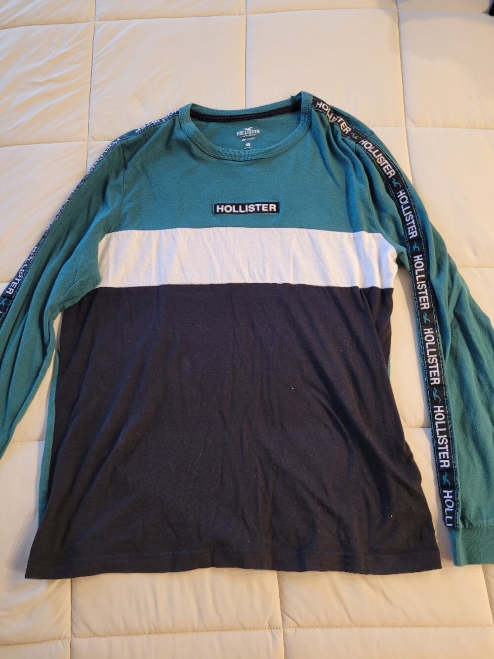 Hollister Green Long Sleeve
